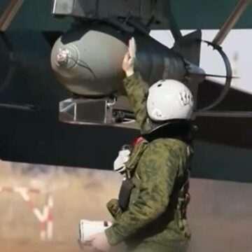 img-615 Bomba sovietică transformată de ruși care a decimat apărarea Ucrainei