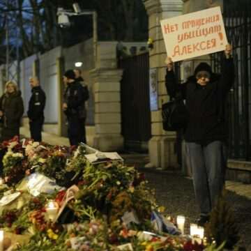 img-65 Omagierea lui Aleksei Navalnîi și reacția controversată a autorităților ruse