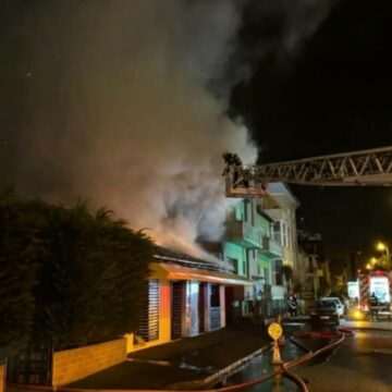 img-678 Incendiu puternic la un restaurant din Brașov