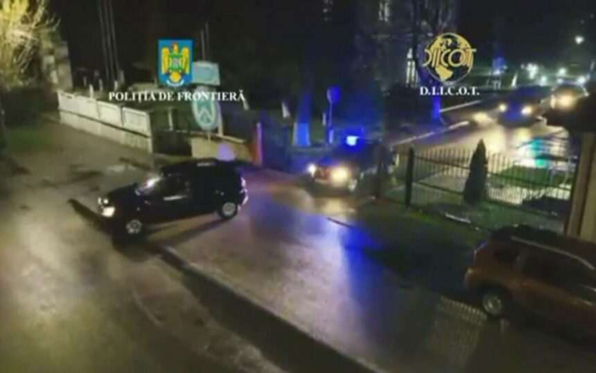 img-738 Distrugerea unei grupări specializate în traficul de migranți