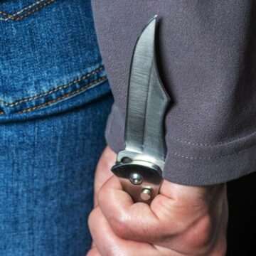 img-778 Atac cu cuțitul în Brașov: Bărbatul care a refuzat să dea cheile de la mașină a fost agresat