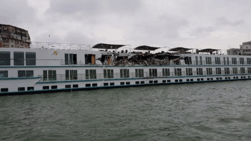 img-82 Accident grav: Zeci de persoane rănite după ce o navă de croazieră bulgară s-a izbit de o ecluză pe Dunăre