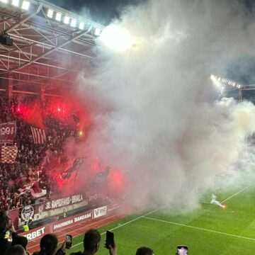 img-882 Protestul galeriei echipei Rapid București împotriva arestării liderului său