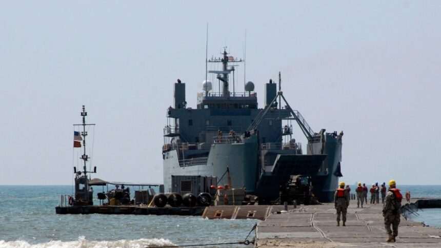 img-939 Al doilea vas cu ajutor umanitar pentru Fâşia Gaza este pregătit pentru plecare din Cipru