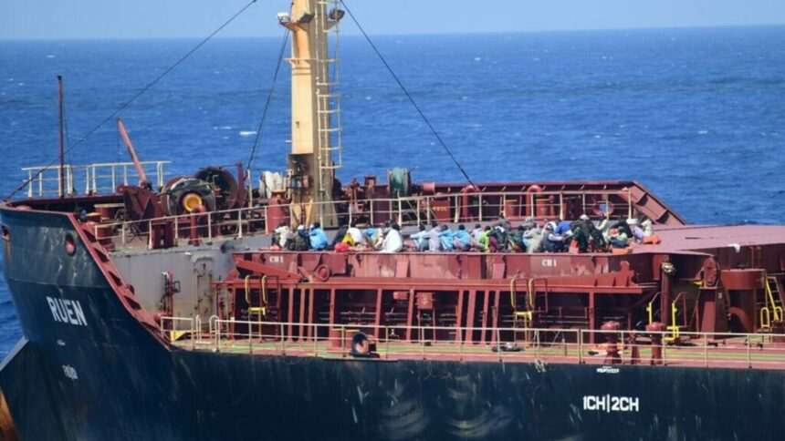 img-961 Operațiune de salvare a ostaticilor răpiți de pirați somalezi