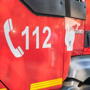 Incident tragic în Vaslui: Bărbatul care a incercat să dea foc vegetației a ajuns la spital cu arsuri grave