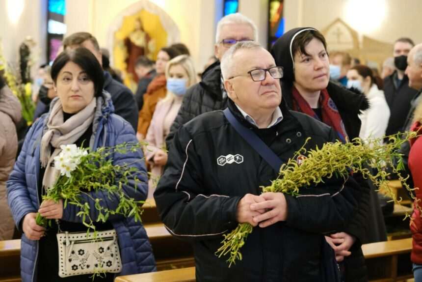 img-1598 Tradiția ramurilor de salcie în Duminica Floriilor