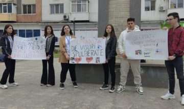 img-1655 Lupta liceenilor din Fetești împotriva consumului de droguri