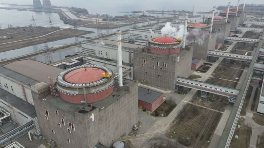 Probleme la linia de înaltă tensiune către centrala nucleară din Zaporojie