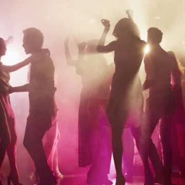 img-313 Scandalul bărbatului care a falsificat semnătura mamei sale pentru a-și plăti datoriile la cluburile de noapte