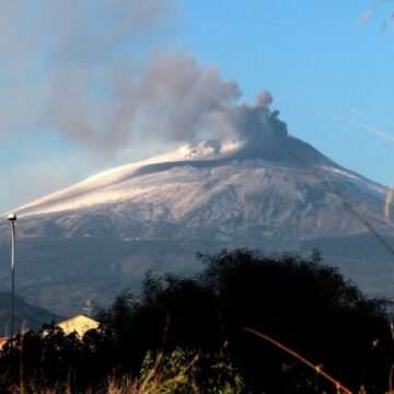img-343 Activitatea vulcanului Etna din Europa
