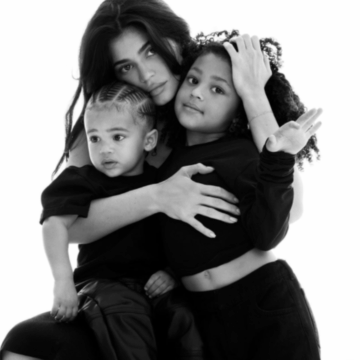 img-37 Kylie Jenner uimește fanii cu silueta sa de invidiat