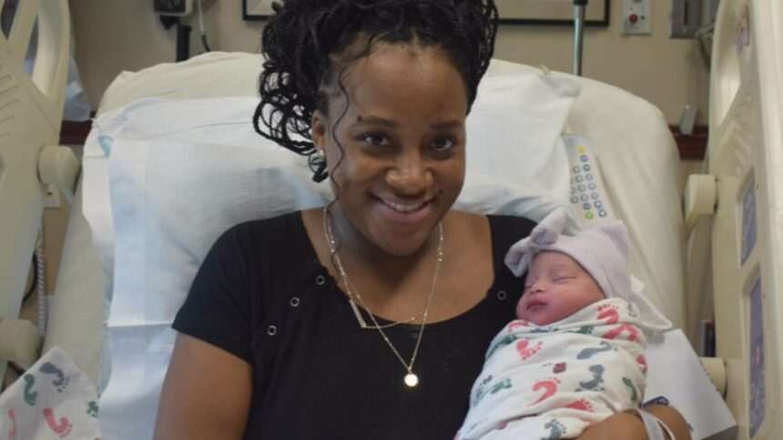 img-528 Fetiță născută în ziua eclipsei de Soare și botezată Sol