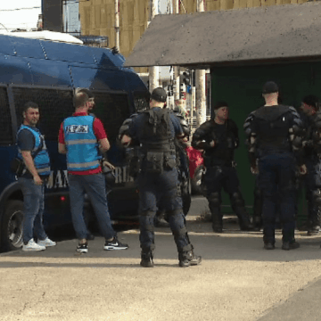 img-56 Eroare uriașă în Jandarmeria Capitalei: Un jandarm a primit salariile a 250 de colegi în contul său