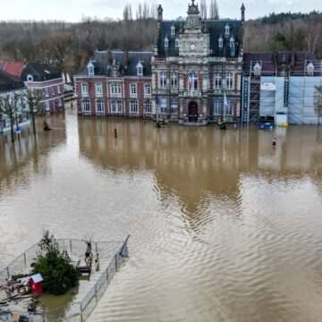 img-7 Inundații devastatoare în Franța: Peste 100 de evacuări și o persoană dispărută