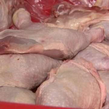 img-85 Carne de pui infestată cu Salmonella, vândută românilor. În ce orașe a fost depistată și ce măsuri trebuie luate la preparare