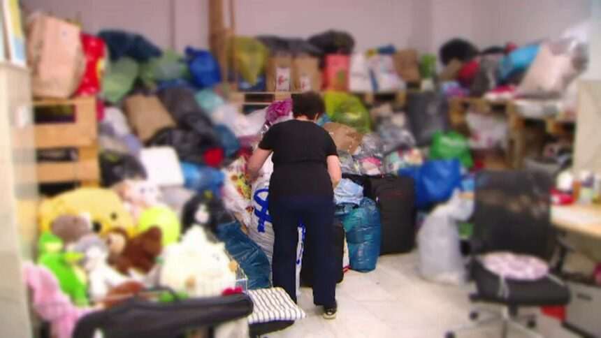 img-876 Primul magazin din București care vinde produse donate: banii vor ajunge la sărmani