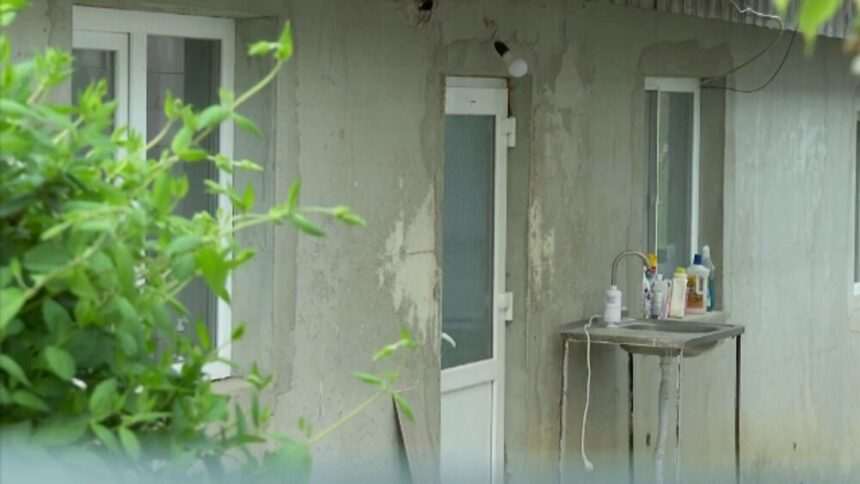 img-895 Abuz sexual asupra unei fete de 16 ani de către un muncitor angajat de tatăl ei în Botoșani