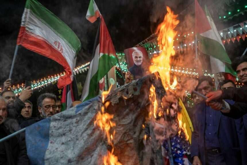 img-93 Tensiuni crescute între Iran și Israel după uciderea a doi generali iranieni de rang înalt