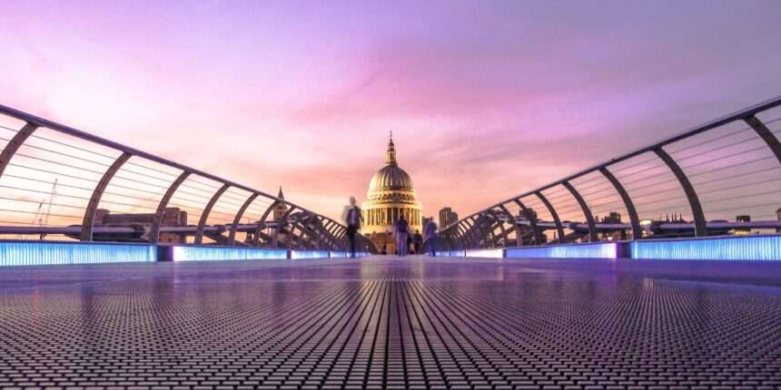 img-957 Rolul e-viselor în modernizarea granițelor și a sistemului de imigrare din Marea Britanie