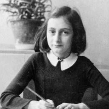 img-126 95 de ani de la nașterea lui Anne Frank