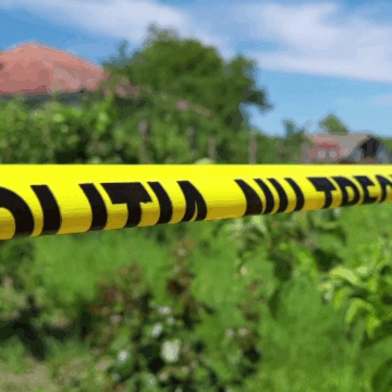 Tragedie în Cluj: Familie găsită moartă lângă piscina gonflabilă din curte