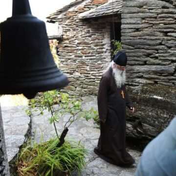 img-151 Icoană extrem de valoroasă, furată de la un călugăr de pe Muntele Athos. Unde a fost găsită piesa veche de peste 200 de ani