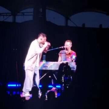 img-158 Coldplay aduce manele la concertul de pe Arena Națională