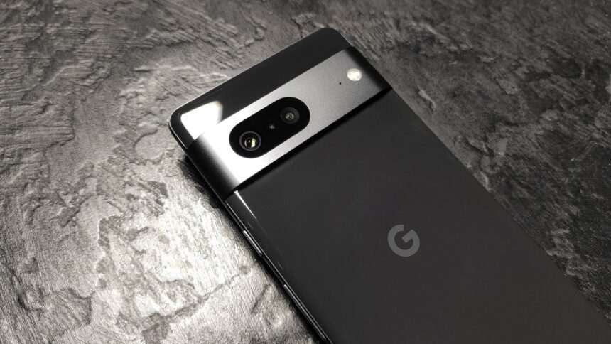 Avertismentul Google privind zero-day-ul exploatat activ în firmware-ul Pixel