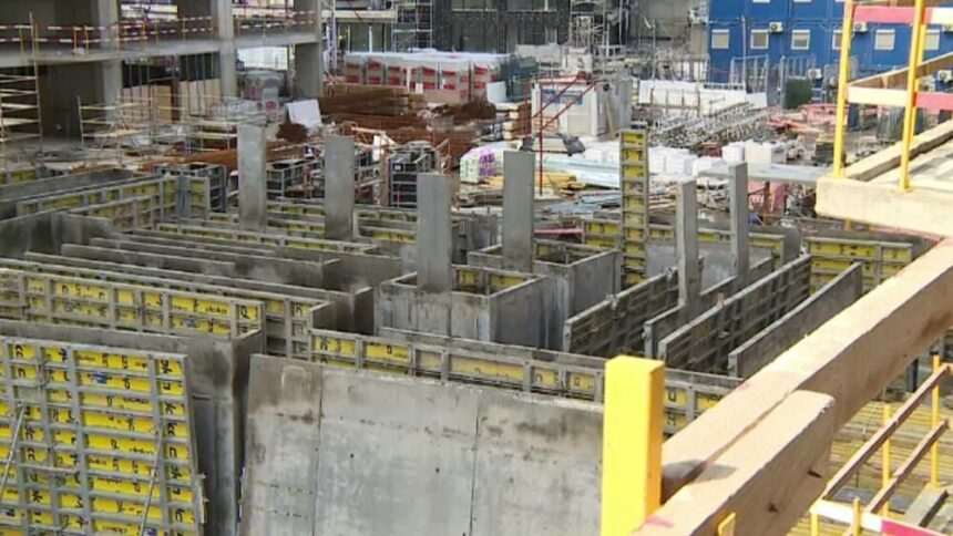 img-171 Investițiile României cresc, dar construcțiile stagnează. Economiștii anticipează o revenire economică