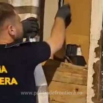 img-216 Descoperire de peste 100.000 de euro în Giurgiu. Ce au găsit polițiștii într-un autocamion în urma unui control