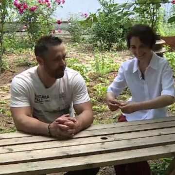 img-238 Cum au reușit Simona și Aurel să nu mai plătească factura de electricitate la bloc