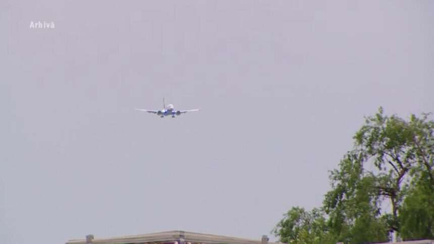img-275 Alertă cu bombă la bordul unui avion care a aterizat pe Otopeni. Aeronava a fost interzisă în Republica Moldova