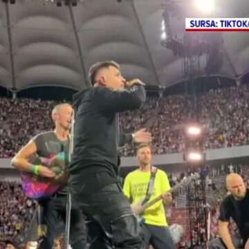 img-299 Reacția diferită a lui Babasha la al doilea concert Coldplay