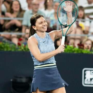 img-358 Simona Halep, din nou pe teren, la Cluj-Napoca, alături de două mari legende: „Mă gândesc la revenire, nu la retragere