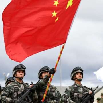 img-406 Bunicul colecționar care a achiziționat documente militare ultra secrete