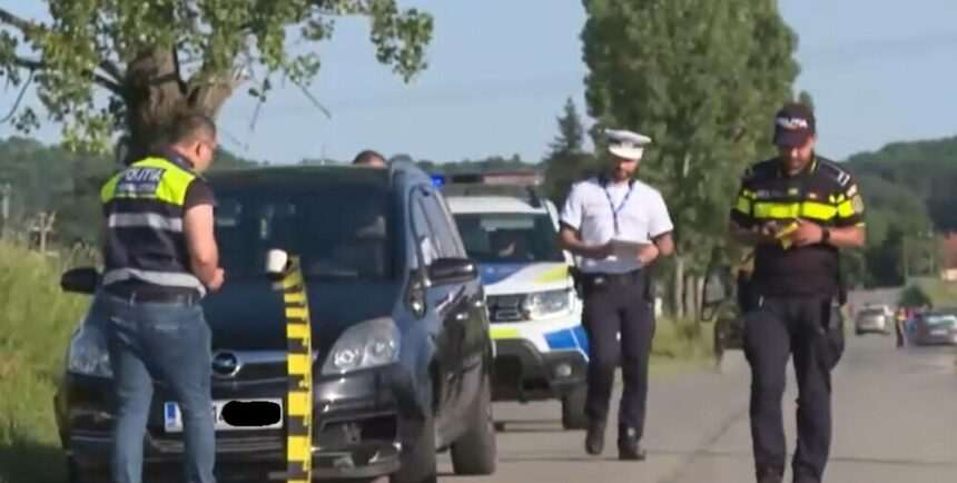 img-525 Canicula provoacă probleme pe un drum județean din Gorj