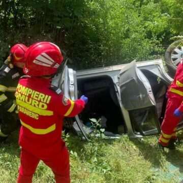 img-711 Accident mortal în Alba. Două femei au murit după ce mașina în care se aflau a căzut într-o râpă