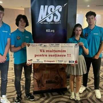 img-73 Elevi din Brașov, câștigători la un concurs organizat de NASA