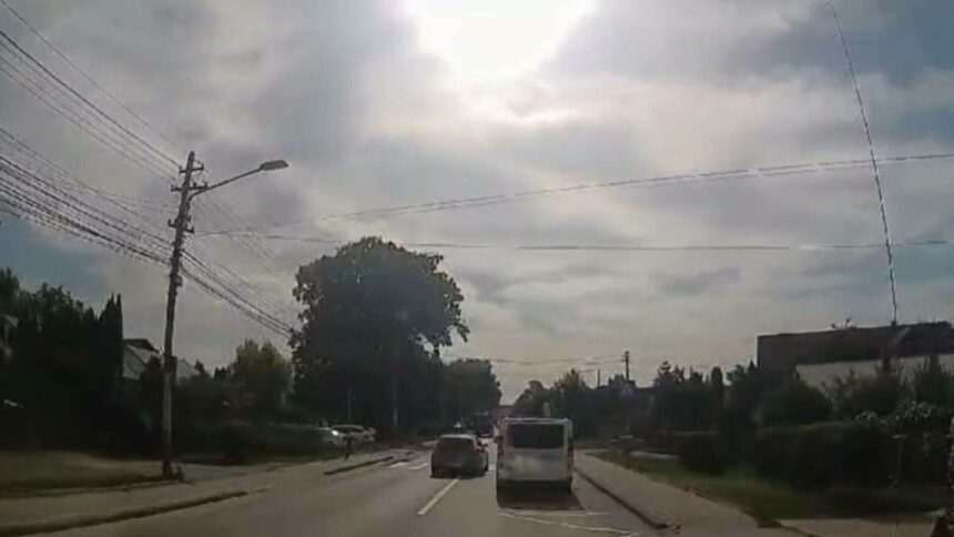 Șofer amendat pentru aproape accidentarea unui copil pe trecerea de pietoni din Suceava