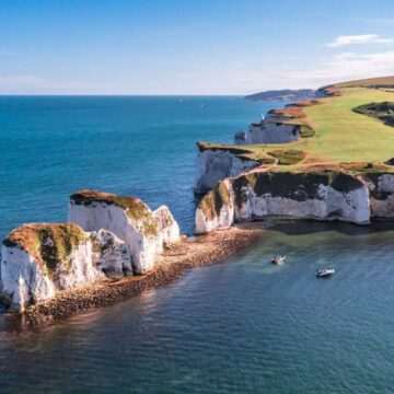 Incidentul adolescentului care a căzut de pe o stâncă în timp ce încerca să-și facă un selfie