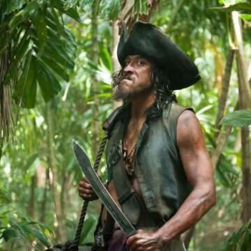 img-800 Tragedie in Hawaii: Actorul Tamayo Perry din Pirații din Caraibe a murit după ce a fost atacat de un rechin