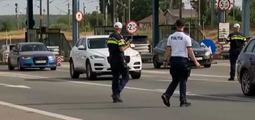 img-809 Trafic aglomerat de Rusalii pe Autostrada Soarelui