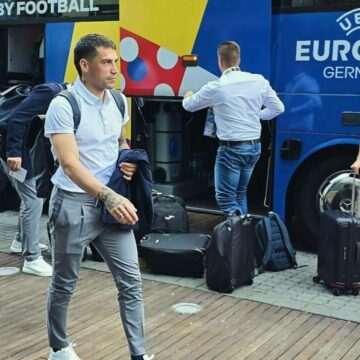 Naționala României a ajuns la Frankfurt pentru meciul cu Slovacia