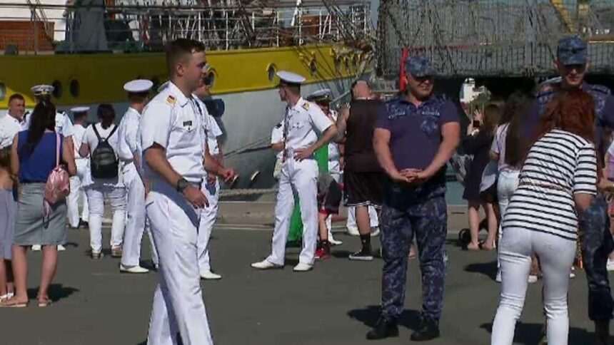 img-921 Nava-școală Mircea a plecat într-un nou voiaj de instrucție