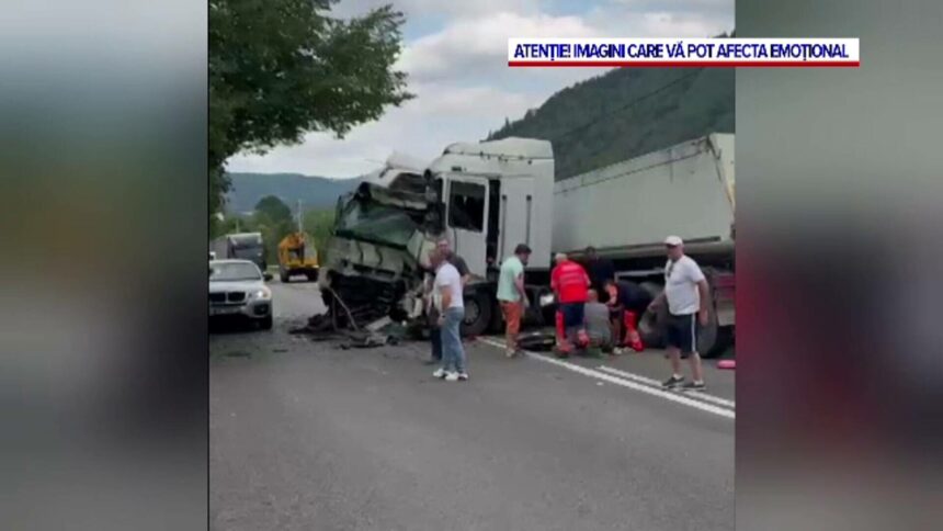 img Accident rutier grav pe Drumul Național 17, în județul Suceava