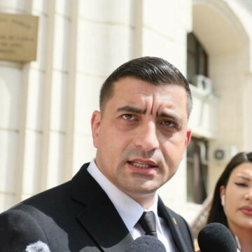 img Alertă de poliţie politică: Sute de membri AUR, citaţi la Parchet