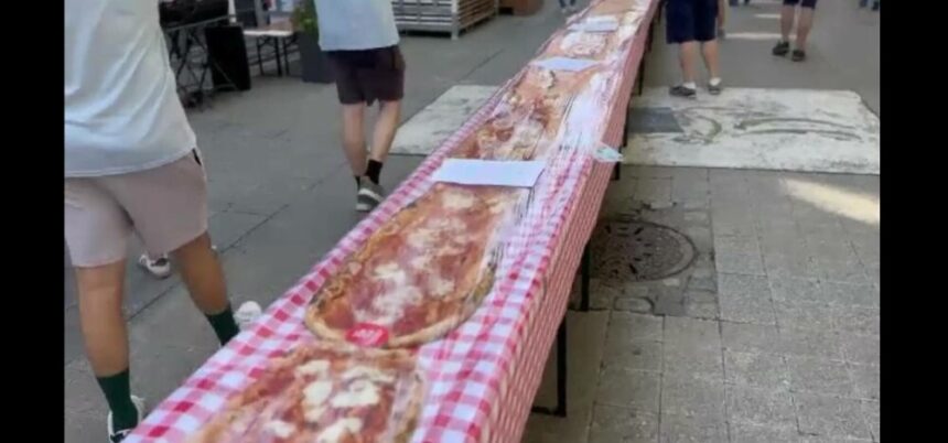 img Pizza de record mondial: O echipă din Luxemburg a preparat o pizza de 101 metri