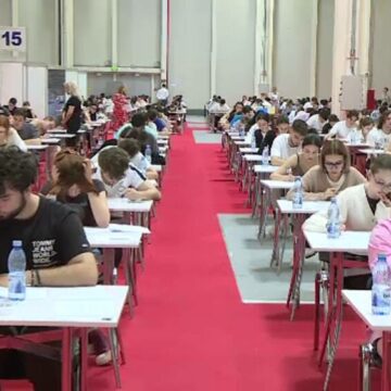 img În jur de 10.000 de candidați au susținut admiterea la universitățile publice de medicină din țară