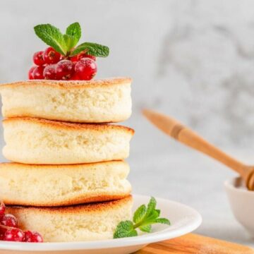 img Clătitele japoneze pufoase: Rețeta secretă pentru un desert delicat
